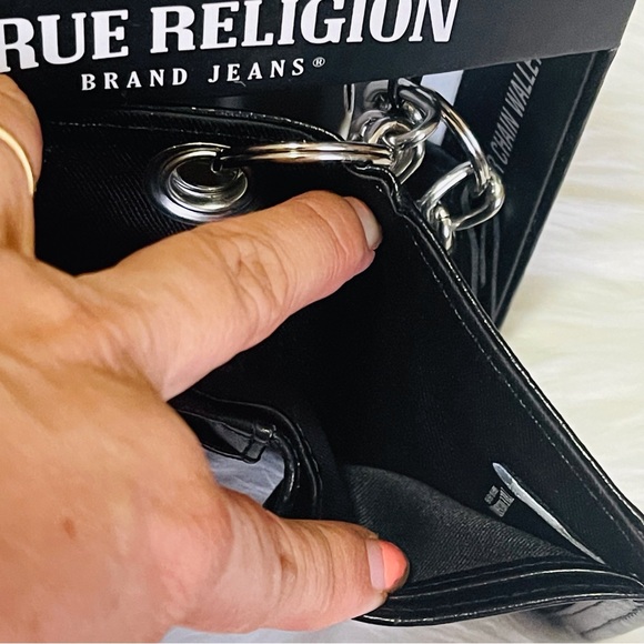 TRUE RELIGION Men’s wallet - Picture 7 of 11